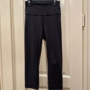 Lululemon size 6 leggings